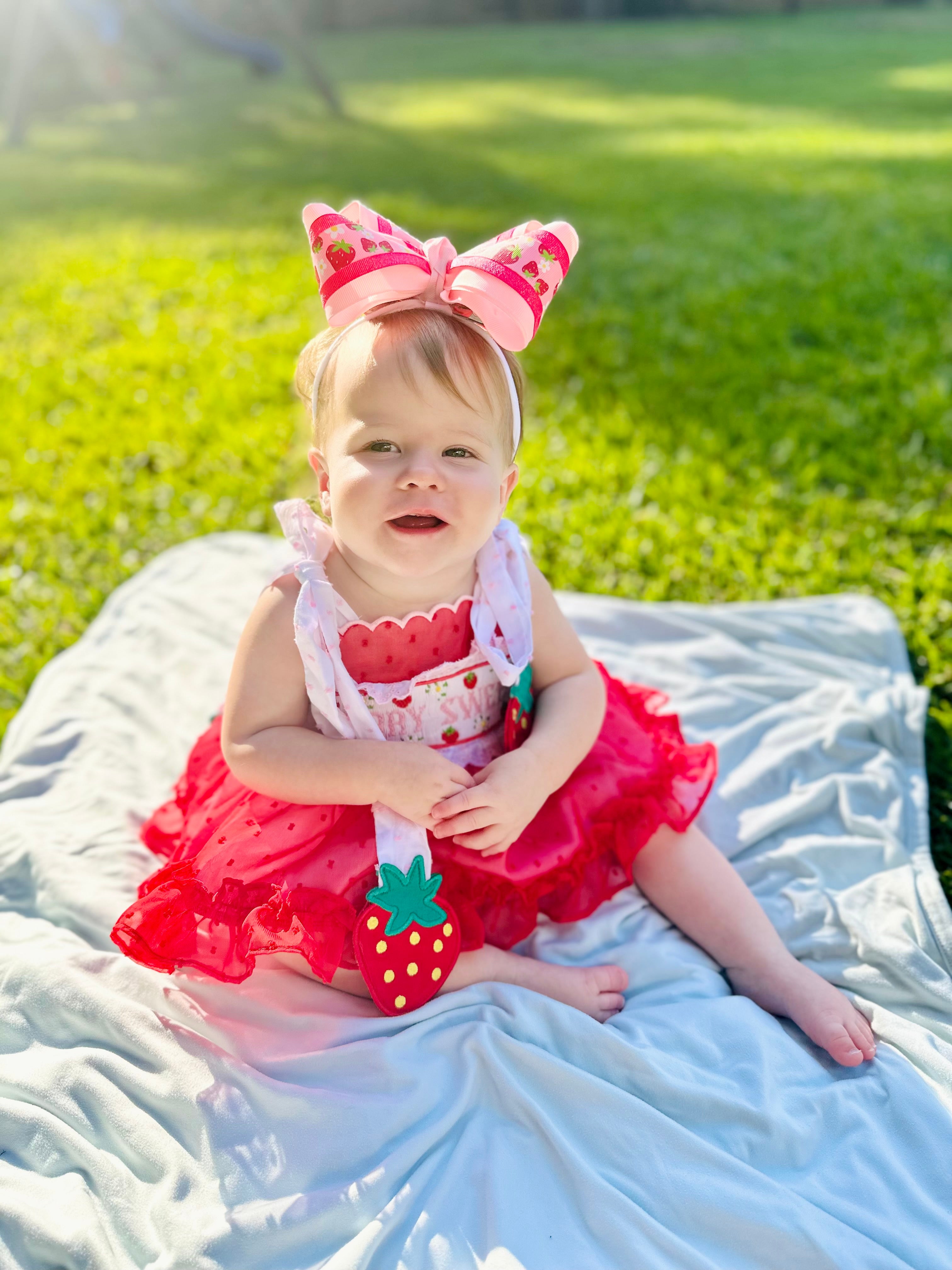 Gracie Bow